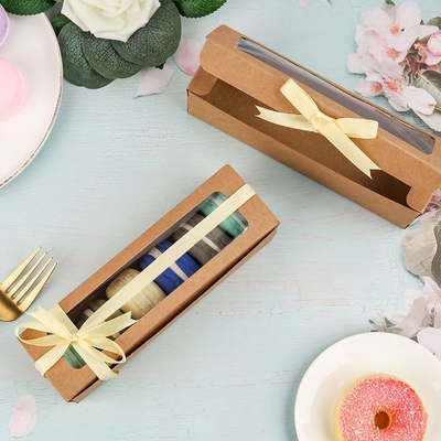 Boîte de sélection de Macaron de 25 paquets avec le ruban clair 6 Macaron de fenêtre