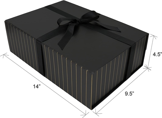 Carton magnétique Matte Black de boîte-cadeau de long ruban
