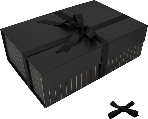 Carton magnétique Matte Black de boîte-cadeau de long ruban