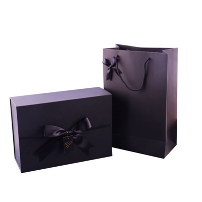 Boîte-cadeau cosmétique de paquet de boîte de boutique blanche cosmétique de luxe faite sur commande de noir