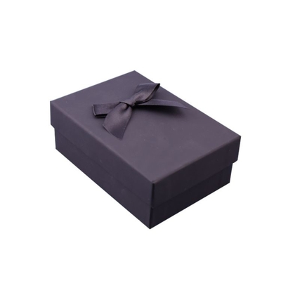 Boîte-cadeau cosmétique de paquet de boîte de boutique blanche cosmétique de luxe faite sur commande de noir