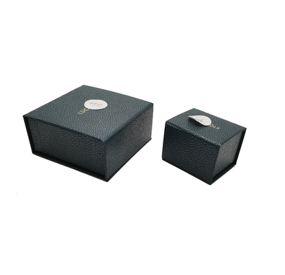 Boîte-cadeau magnétique en cuir d'unité centrale de noir en cuir de luxe de boîte-cadeau