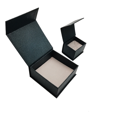 Boîte-cadeau magnétique en cuir d'unité centrale de noir en cuir de luxe de boîte-cadeau