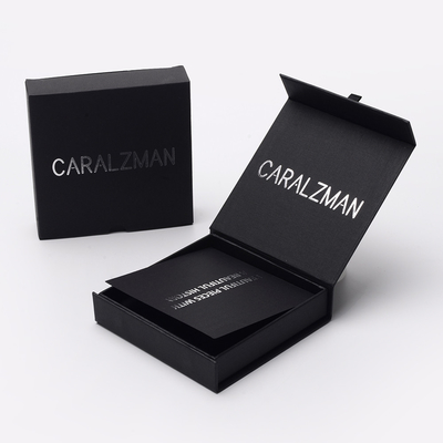 Mousse faite sur commande de Pin Magnetic Gift Box With de revers de carton