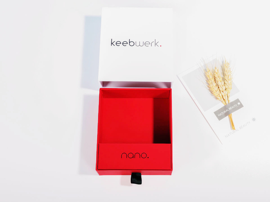 L'exclusivité conçoivent le boîte-cadeau en fonction du client de Logo Luxury Clothing Wrapping Paper avec le ruban