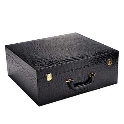 Bon prix Cadeau fait sur commande de Logo Huge Space Box For avec le cuir de crocodile en ligne